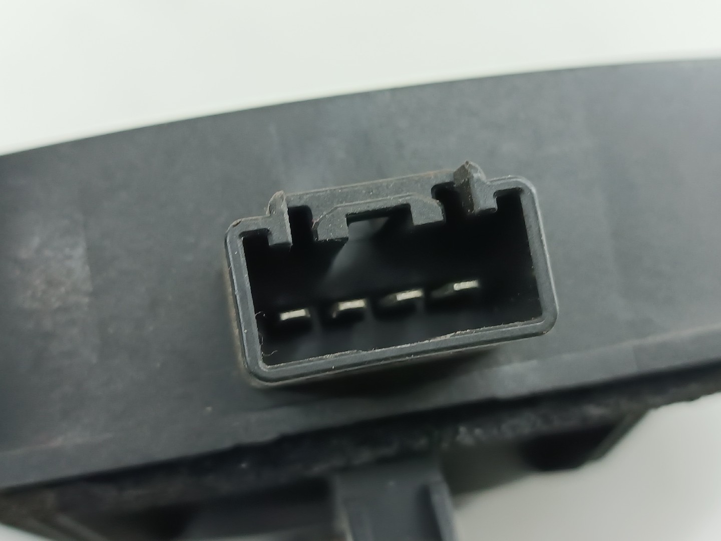 Coluna de som MAZDA 6 três volumes (GH) | 07 - 13 Imagem-2