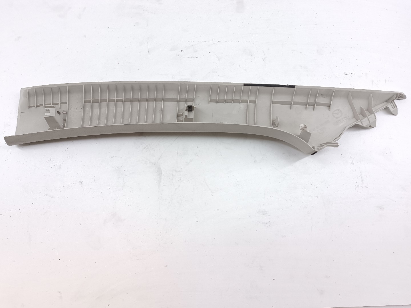 Moldura de pilar A direita MAZDA 6 três volumes (GH) | 07 - 13