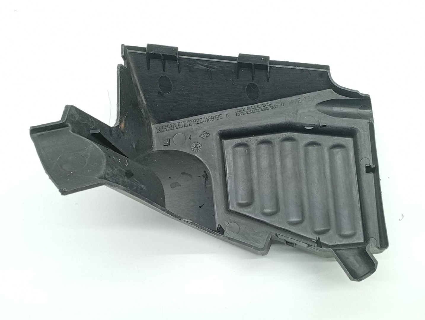 Tampa de caixa de fusiveis RENAULT CLIO II Caixa (SB0/1/2_) | 98 - 