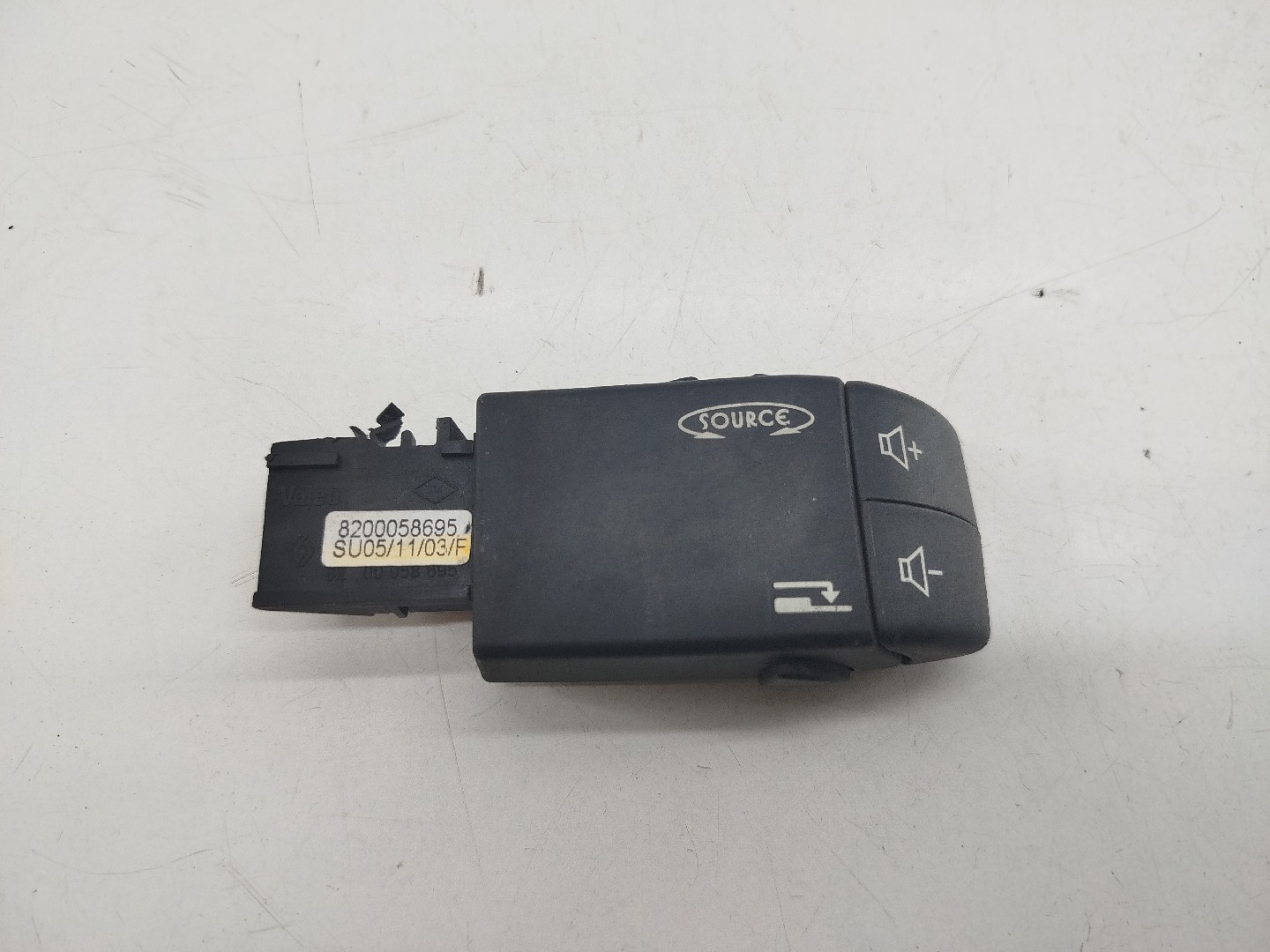 Comando de rádio RENAULT CLIO II Caixa (SB0/1/2_) | 98 -  Imagem-4