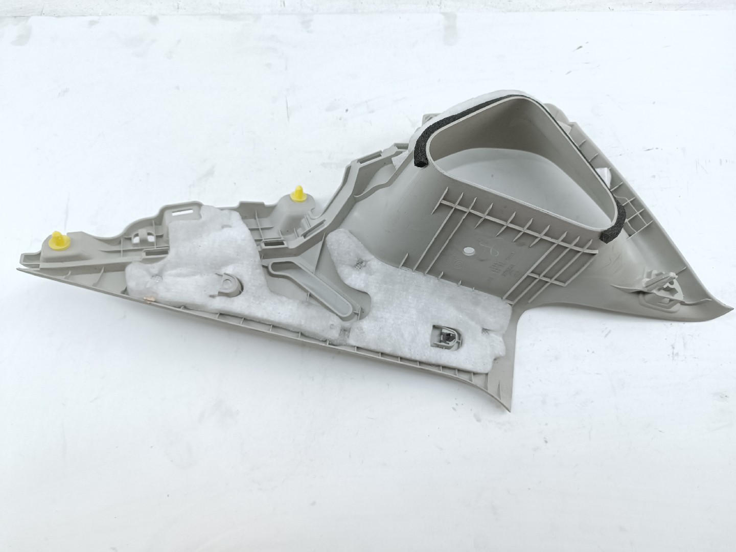 Moldura de pilar C esquerda MAZDA 6 três volumes (GH) | 07 - 13