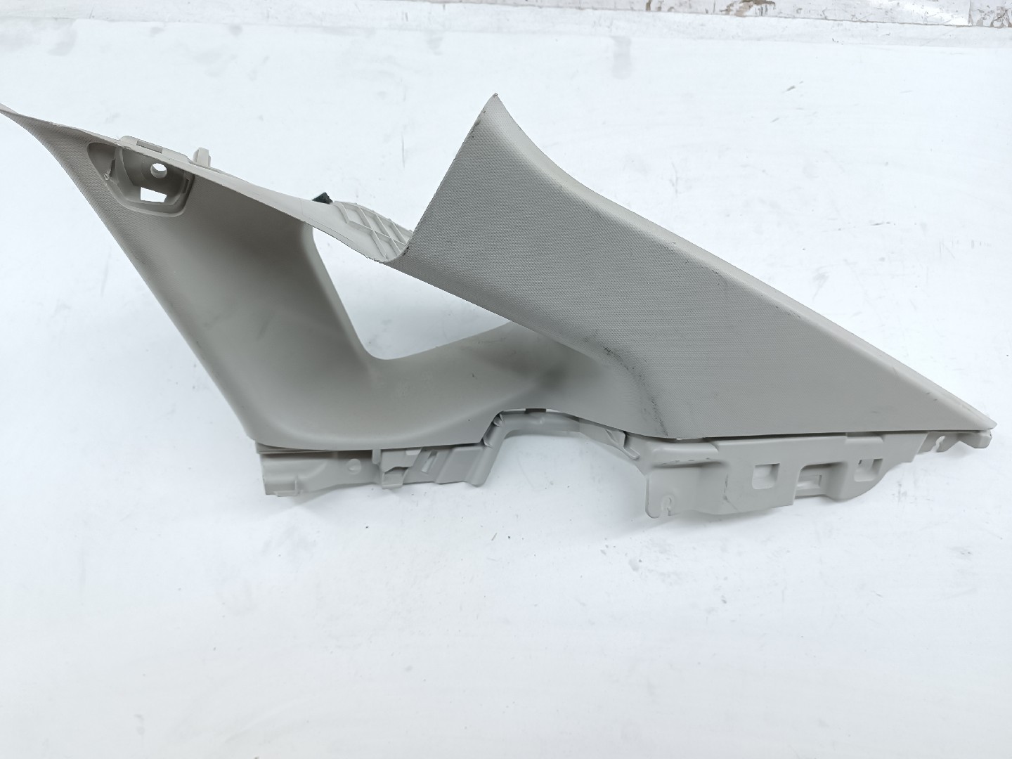 Moldura de pilar C direita MAZDA 6 três volumes (GH) | 07 - 13 Imagem-4