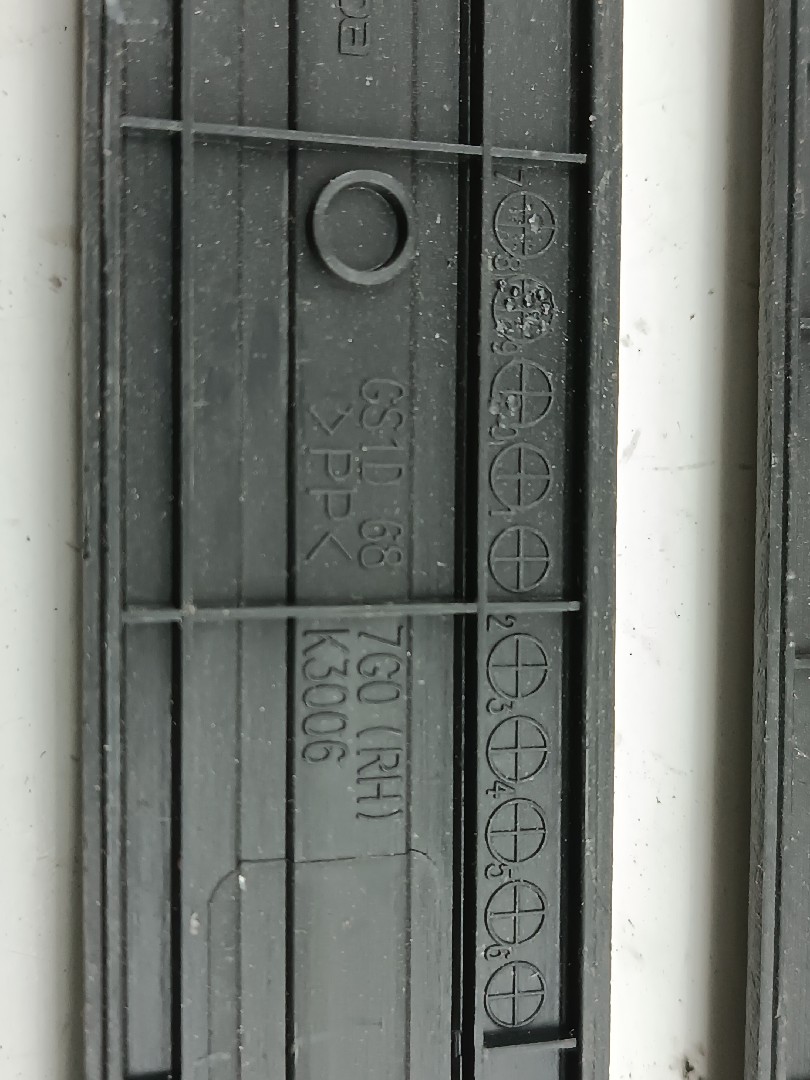 Friso de soleira da porta MAZDA 6 três volumes (GH) | 07 - 13 Imagem-1