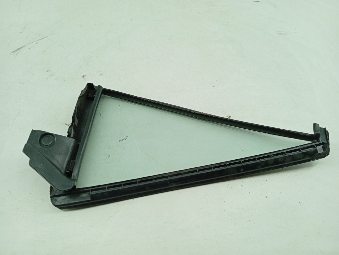 Vidro Triangular Tras Direito MAZDA 6 três volumes (GH) | 07 - 13 Imagem-3