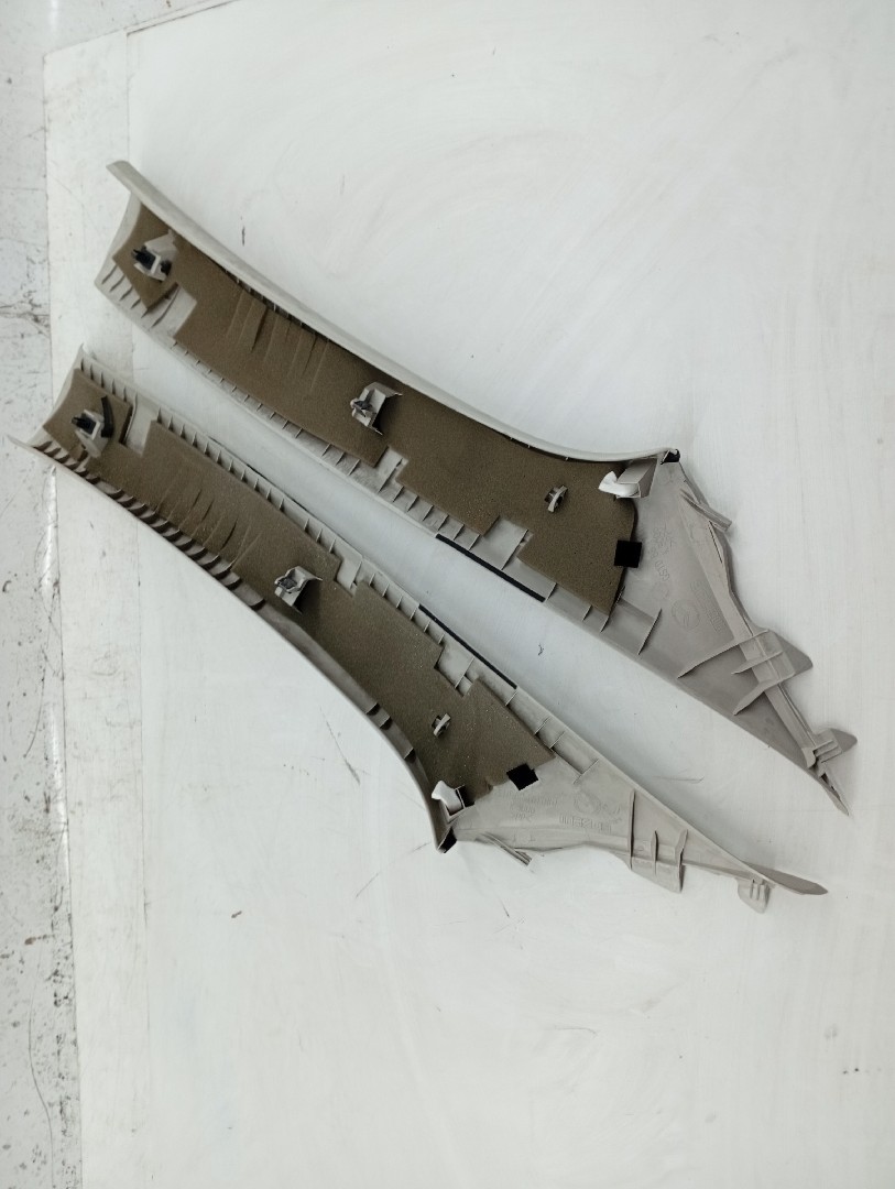Moldura de pilar A MAZDA 6 três volumes (GH) | 07 - 13