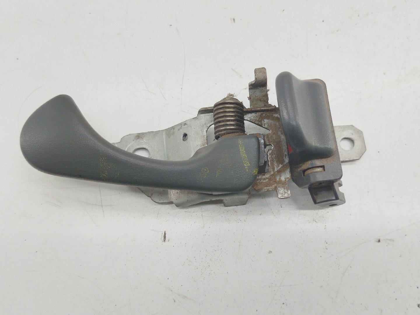 Puxador interior de porta traseira direita MITSUBISHI L 200 (K7_T, K6_T) | 96 - 11