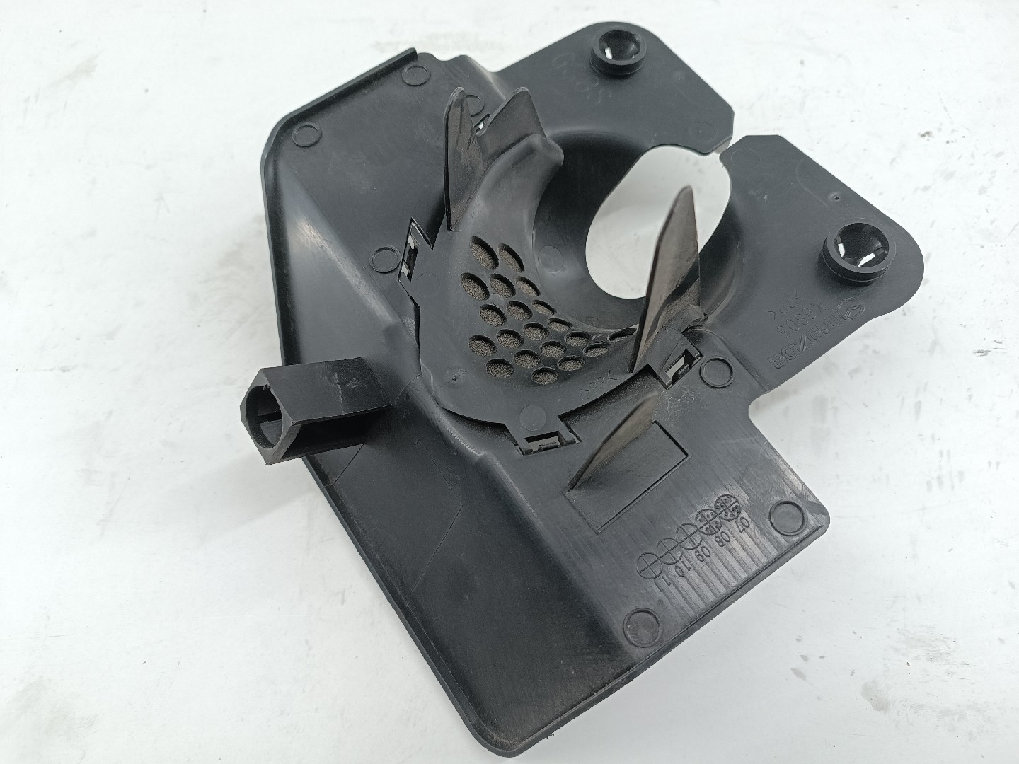 Outros Plásticos MAZDA 6 três volumes (GH) | 07 - 13 Imagem-3