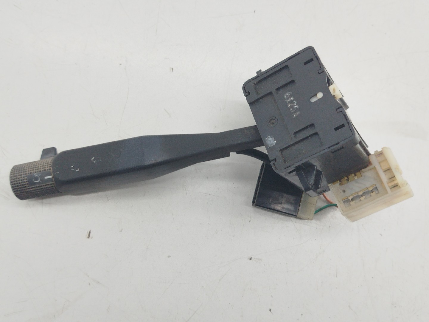 Comutador de piscas e luzes MITSUBISHI L 200 (K7_T, K6_T) | 96 - 11