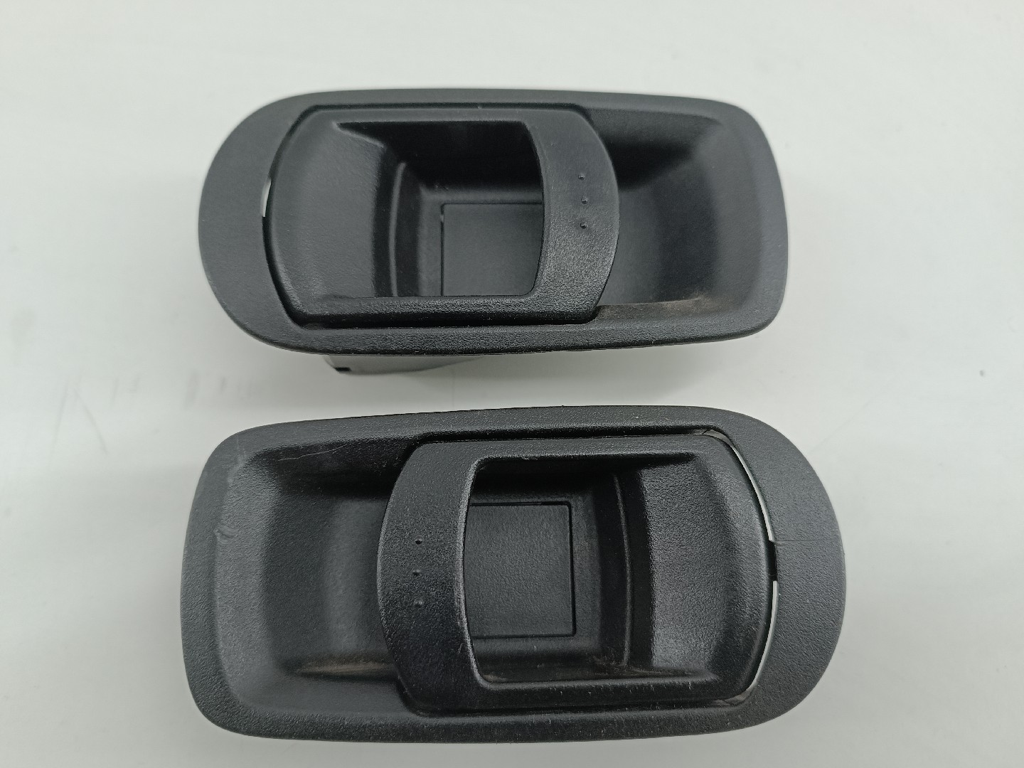 Alavanca de rebater banco MAZDA 6 três volumes (GH) | 07 - 13 Imagem-3