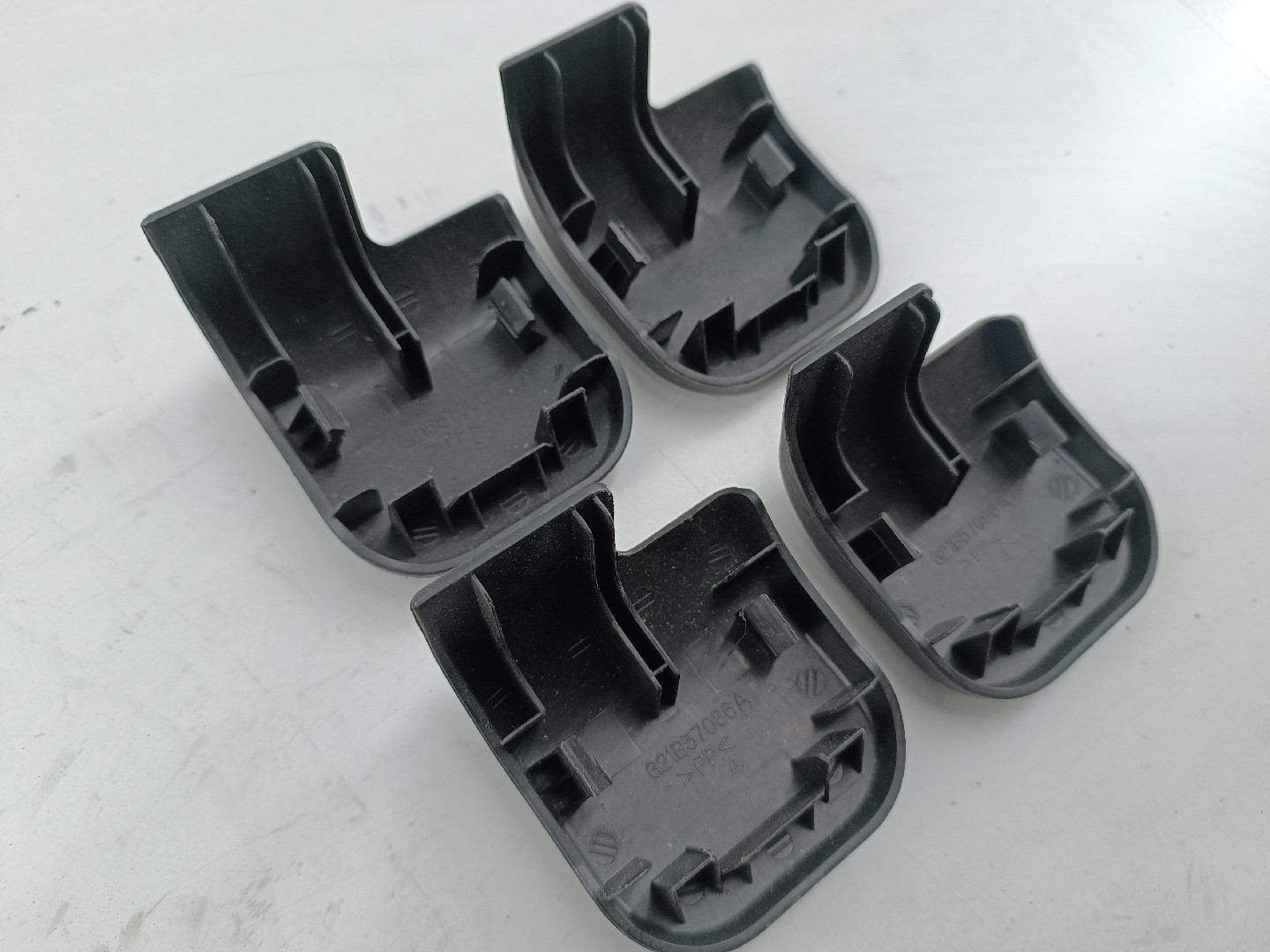 Acabamento de Bancos MAZDA 6 três volumes (GH) | 07 - 13 Imagem-2