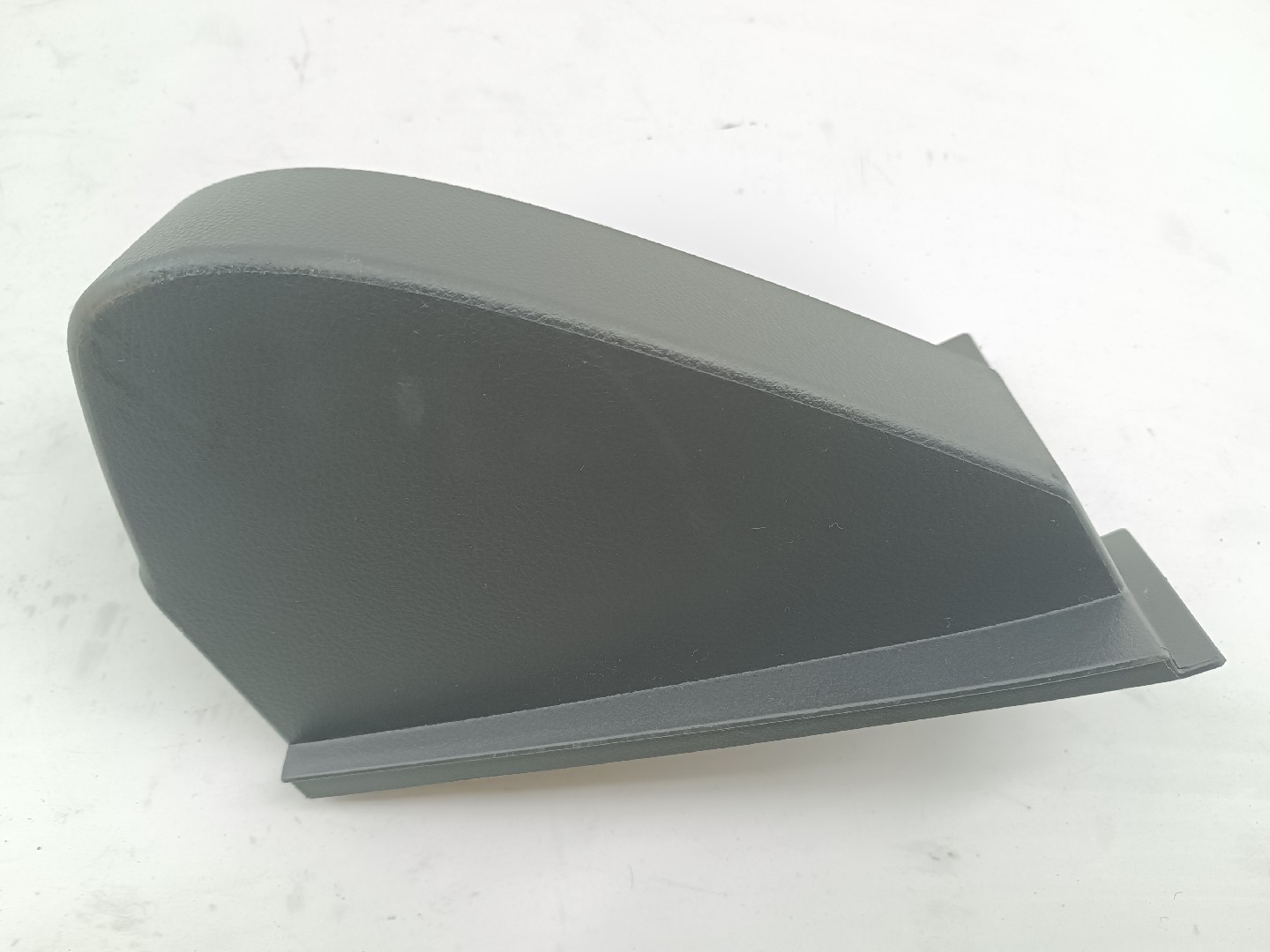 Acabamento Interior MAZDA 6 três volumes (GH) | 07 - 13 Imagem-2