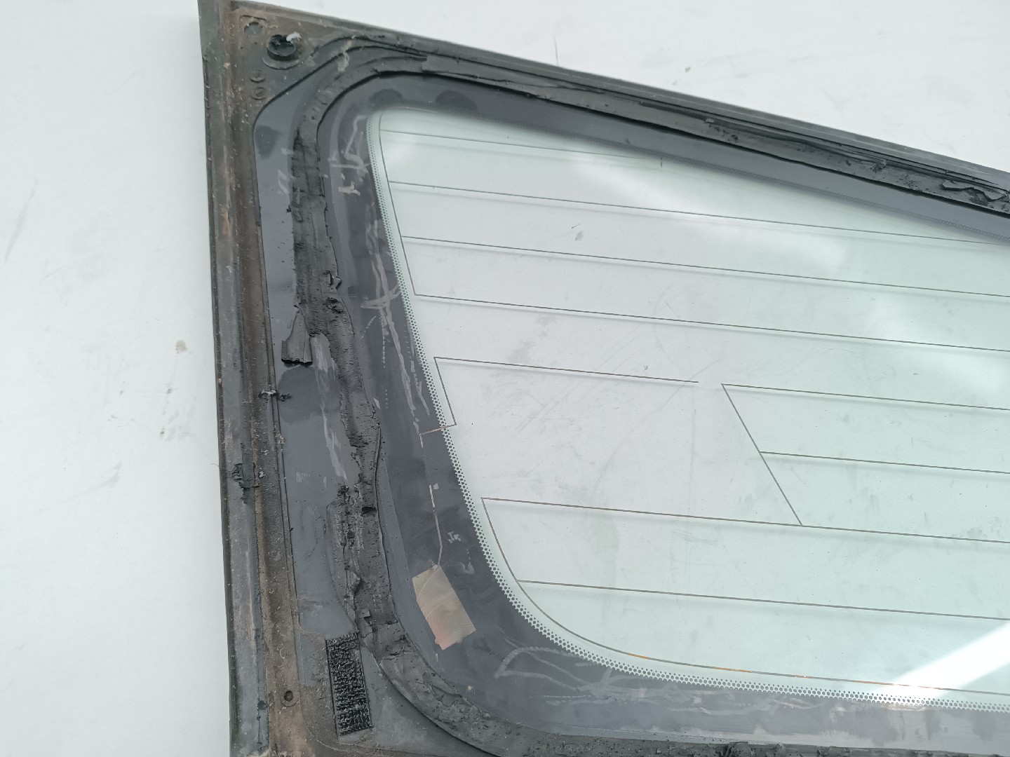 Vidro Painel Tras Direito MAZDA 6 três volumes (GH) | 07 - 13 Imagem-2