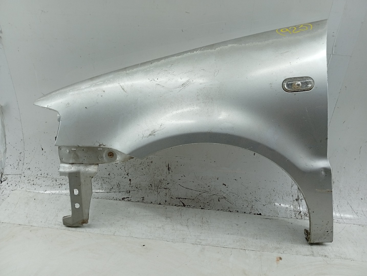 Guarda Lamas Esquerdo VOLKSWAGEN POLO (6N2) | 99 - 01 Imagem-5