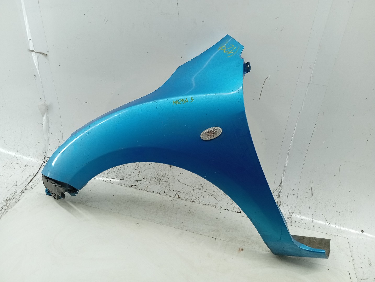 Guarda Lamas Esquerdo MAZDA 3 (BL) | 08 - 14 Imagem-2