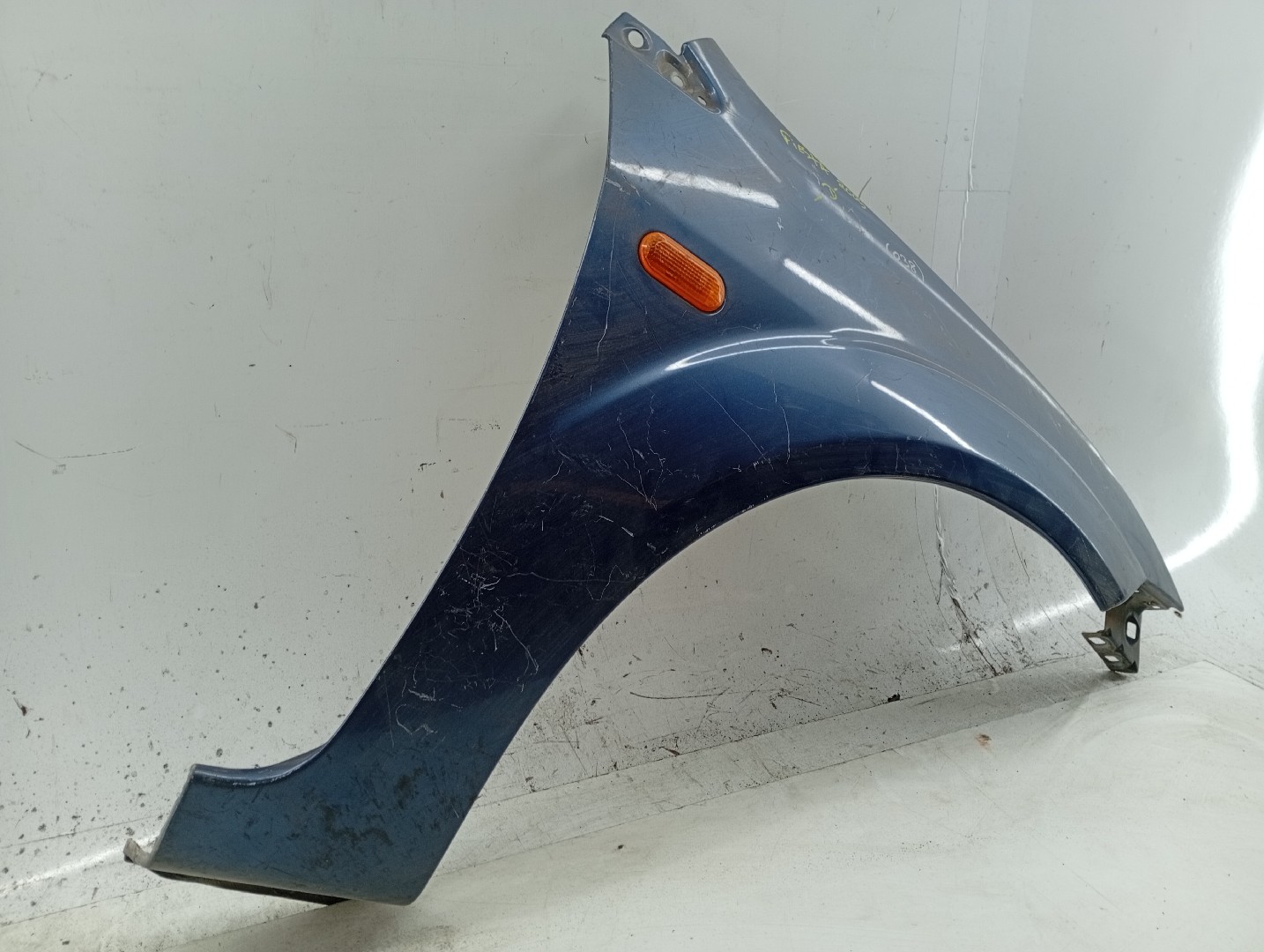 Guarda Lamas Direito FORD FIESTA V (JH_, JD_) | 01 - 14 Imagem-1