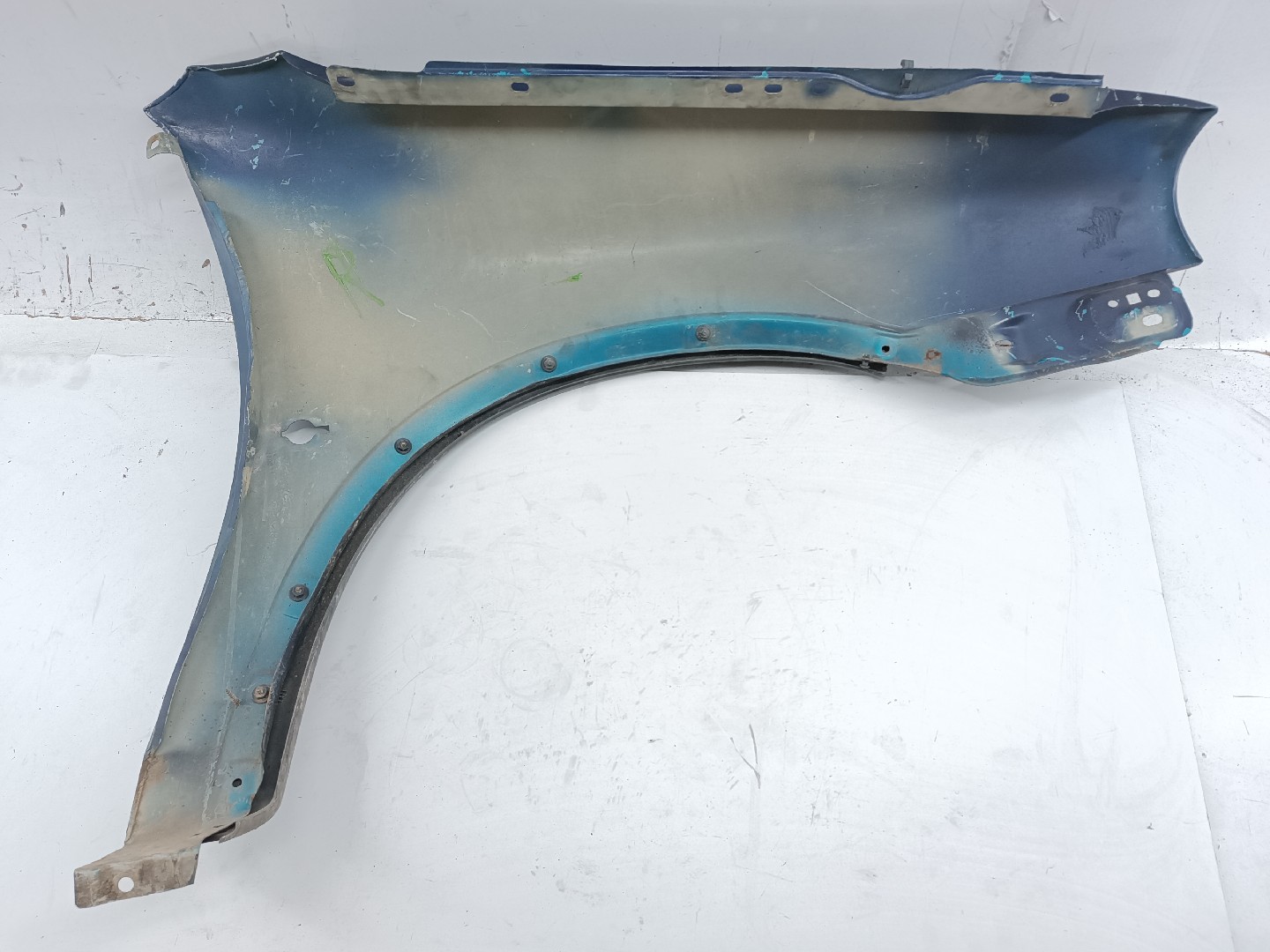 Guarda Lamas Esquerdo OPEL CORSA B (S93) | 93 - 02