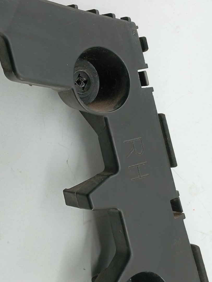 Guia drt / esq de para-choques traseiro MAZDA 6 três volumes (GH) | 07 - 13 Imagem-2