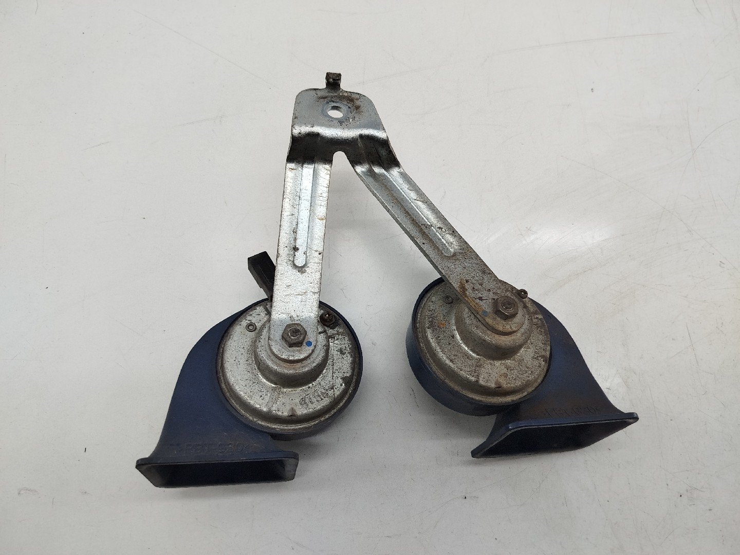 Buzina MAZDA 6 três volumes (GH) | 07 - 13 Imagem-2