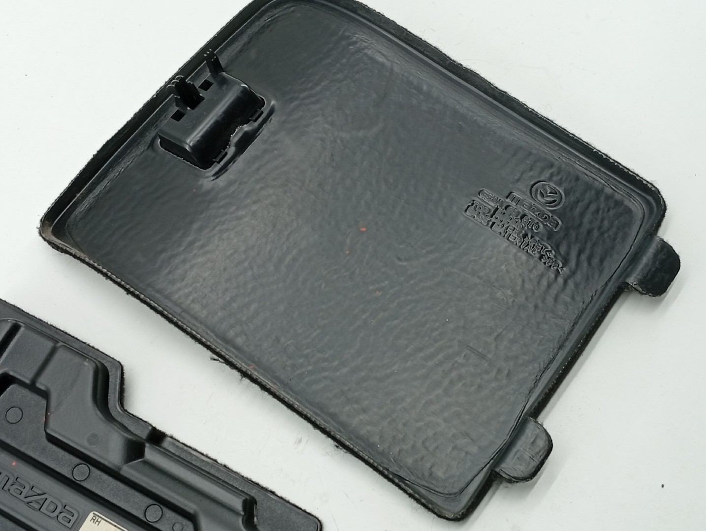 Forra e carnagem da mala MAZDA 6 três volumes (GH) | 07 - 13 Imagem-2