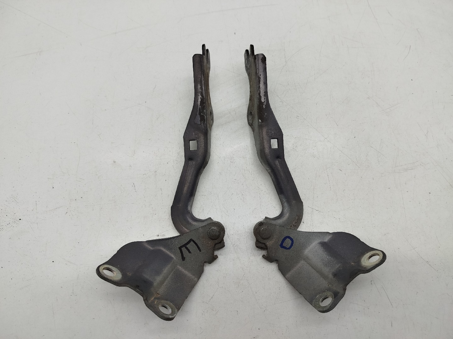 Dobradiças do capô MAZDA 6 três volumes (GH) | 07 - 13 Imagem-4