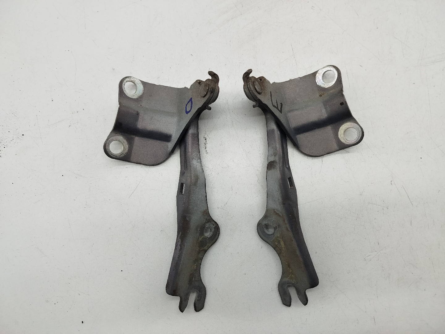 Dobradiças do capô MAZDA 6 três volumes (GH) | 07 - 13 Imagem-2