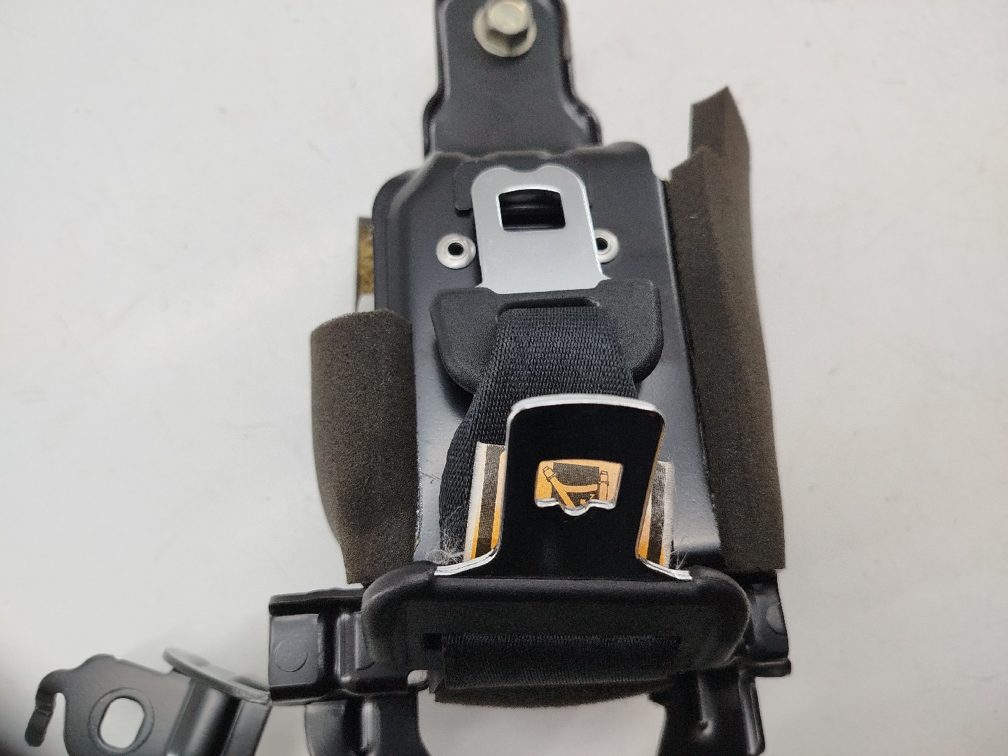 Cinto traseiro central MAZDA 6 três volumes (GH) | 07 - 13 Imagem-5