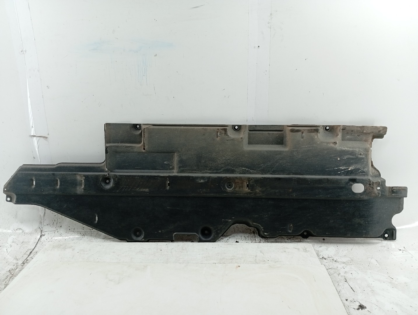 Proteção inferior de carroçaria MAZDA 6 três volumes (GH) | 07 - 13 Imagem-3