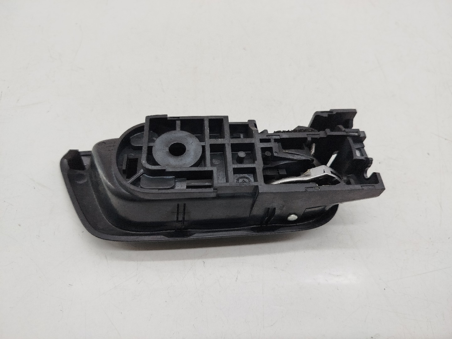 Puxador interior da porta MAZDA 6 três volumes (GH) | 07 - 13 Imagem-4