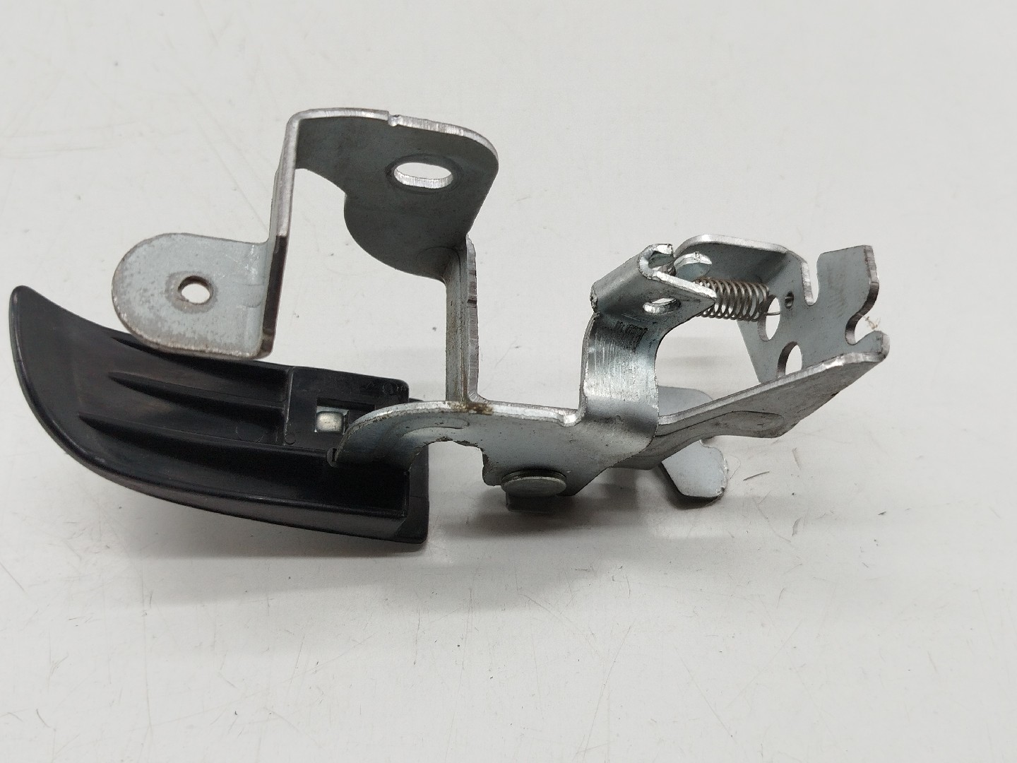 Botão de abertura da tampa do combustível MAZDA 6 três volumes (GH) | 07 - 13 Imagem-2