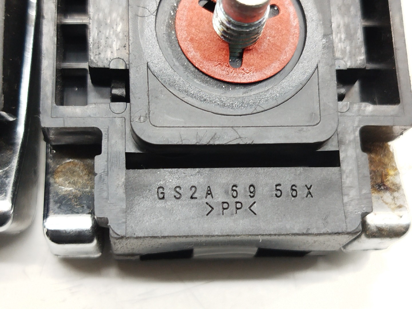 Acabamento de mala MAZDA 6 três volumes (GH) | 07 - 13 Imagem-2