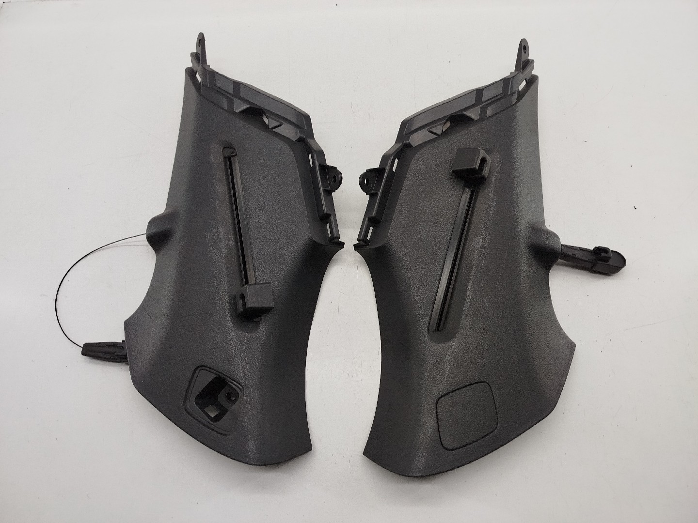 Acabamento de pilar MAZDA 6 três volumes (GH) | 07 - 13 Imagem-6