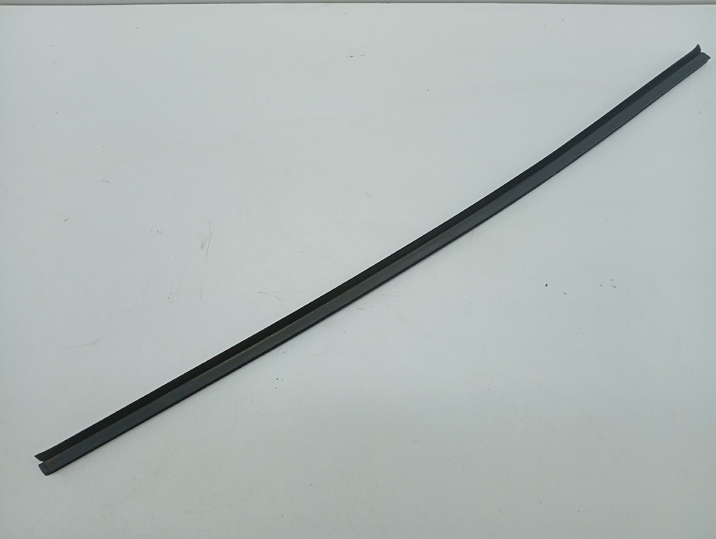 Friso do Vidro OPEL CORSA B Caixa (S93) | 94 - 01 Imagem-3