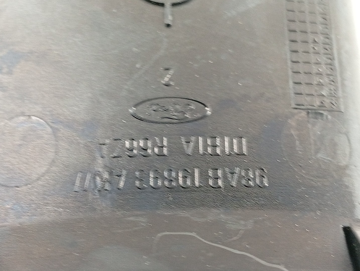 Difusor de ar FORD FOCUS Turnier (DNW) | 99 - 07 Imagem-4