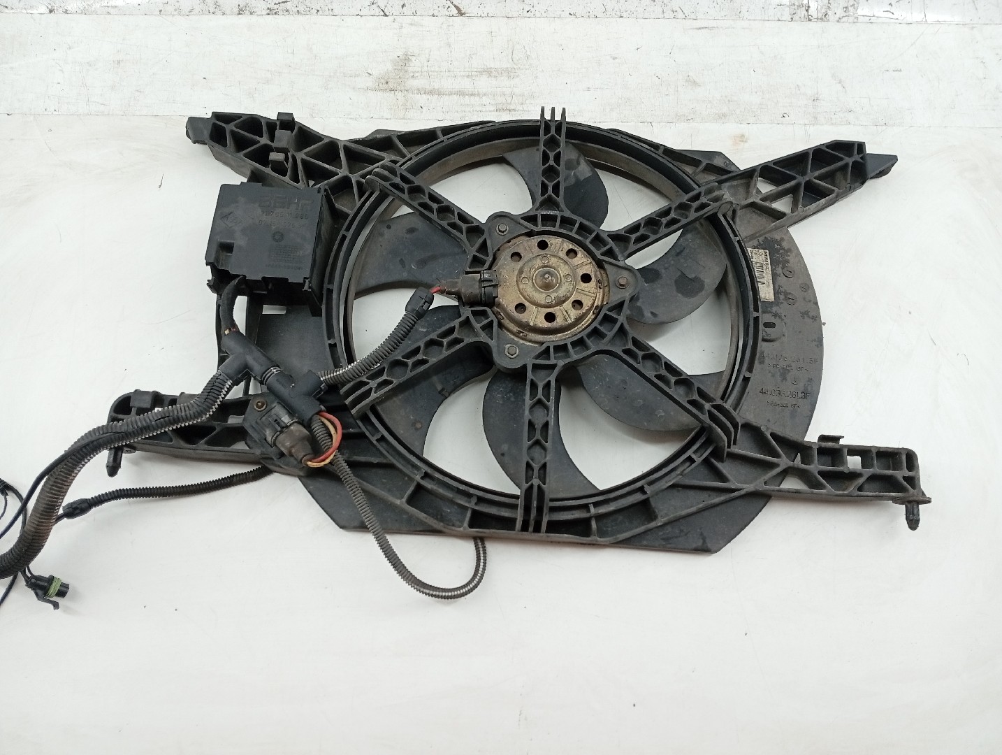 Termo ventilador RENAULT LAGUNA I (B56_, 556_) | 93 - 02