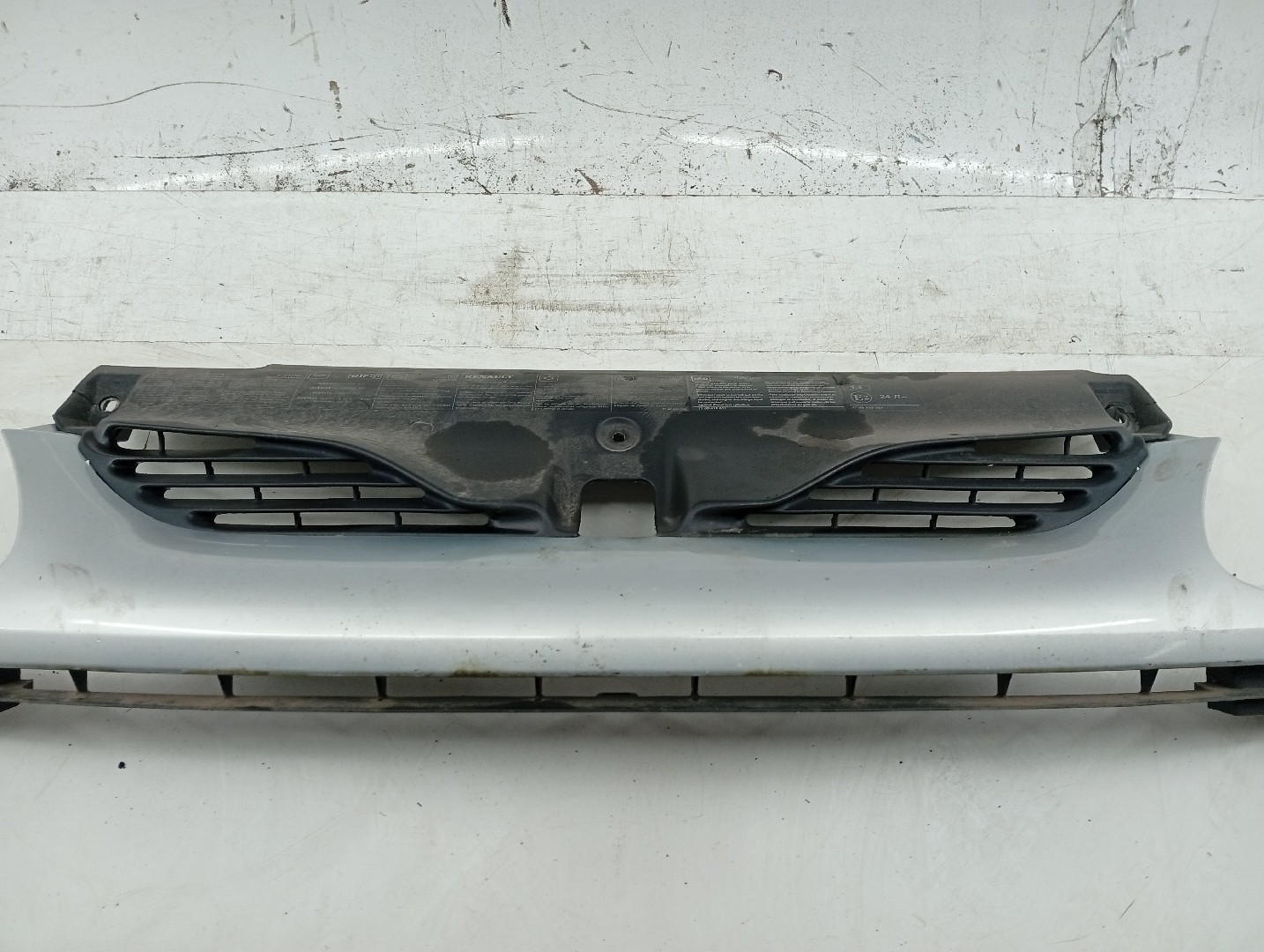 Grelha da Frente RENAULT LAGUNA I (B56_, 556_) | 93 - 02 Imagem-2