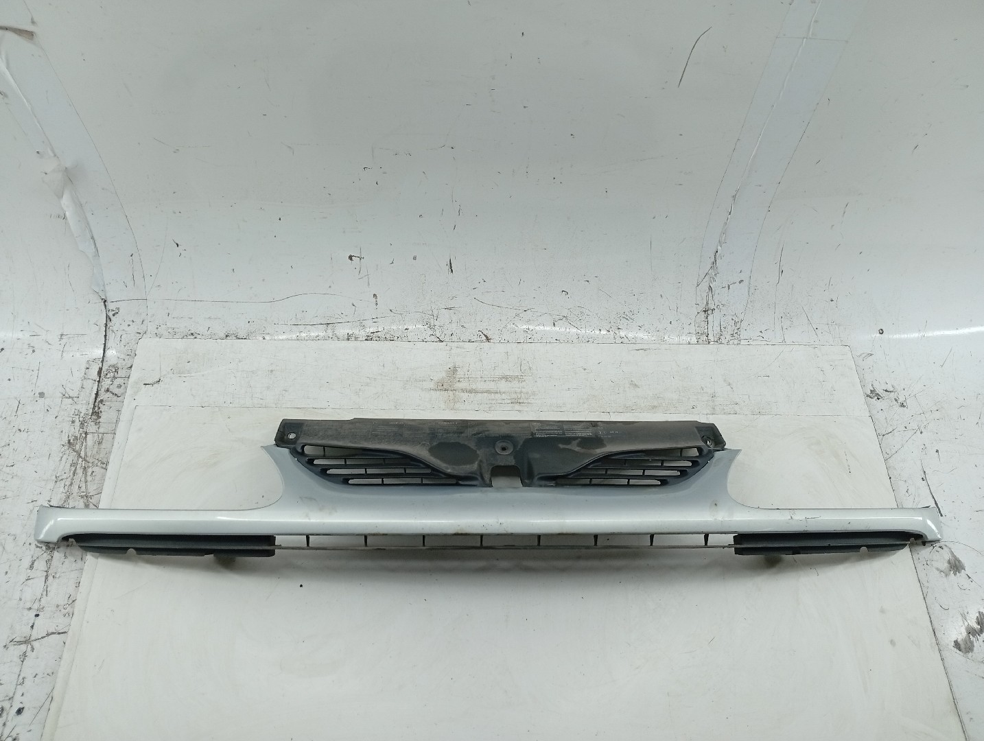 Grelha da Frente RENAULT LAGUNA I (B56_, 556_) | 93 - 02 Imagem-5