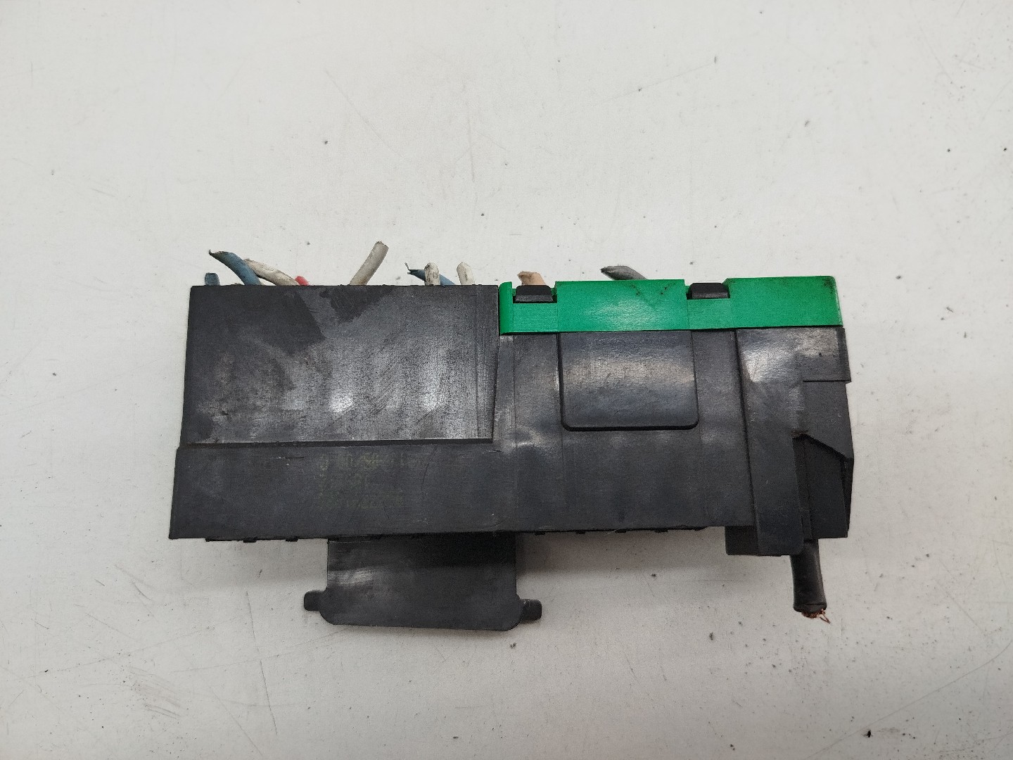 Placa de suporte de fusíveis PEUGEOT 306 Break (7E, N3, N5) | 94 - 02 Imagem-1