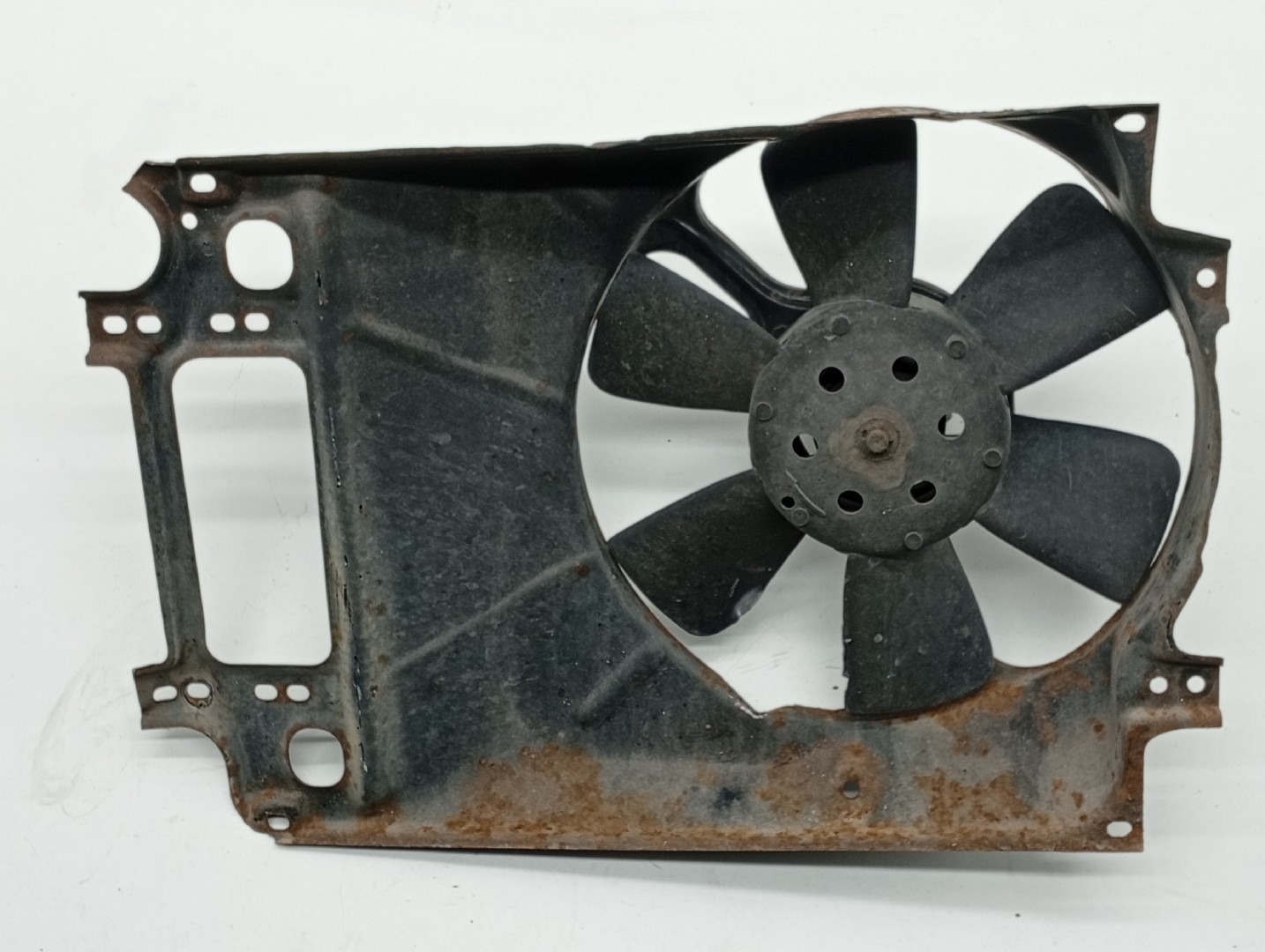 Ventoinha de radiador VOLKSWAGEN GOLF II (19E, 1G1) | 83 - 92 Imagem-2