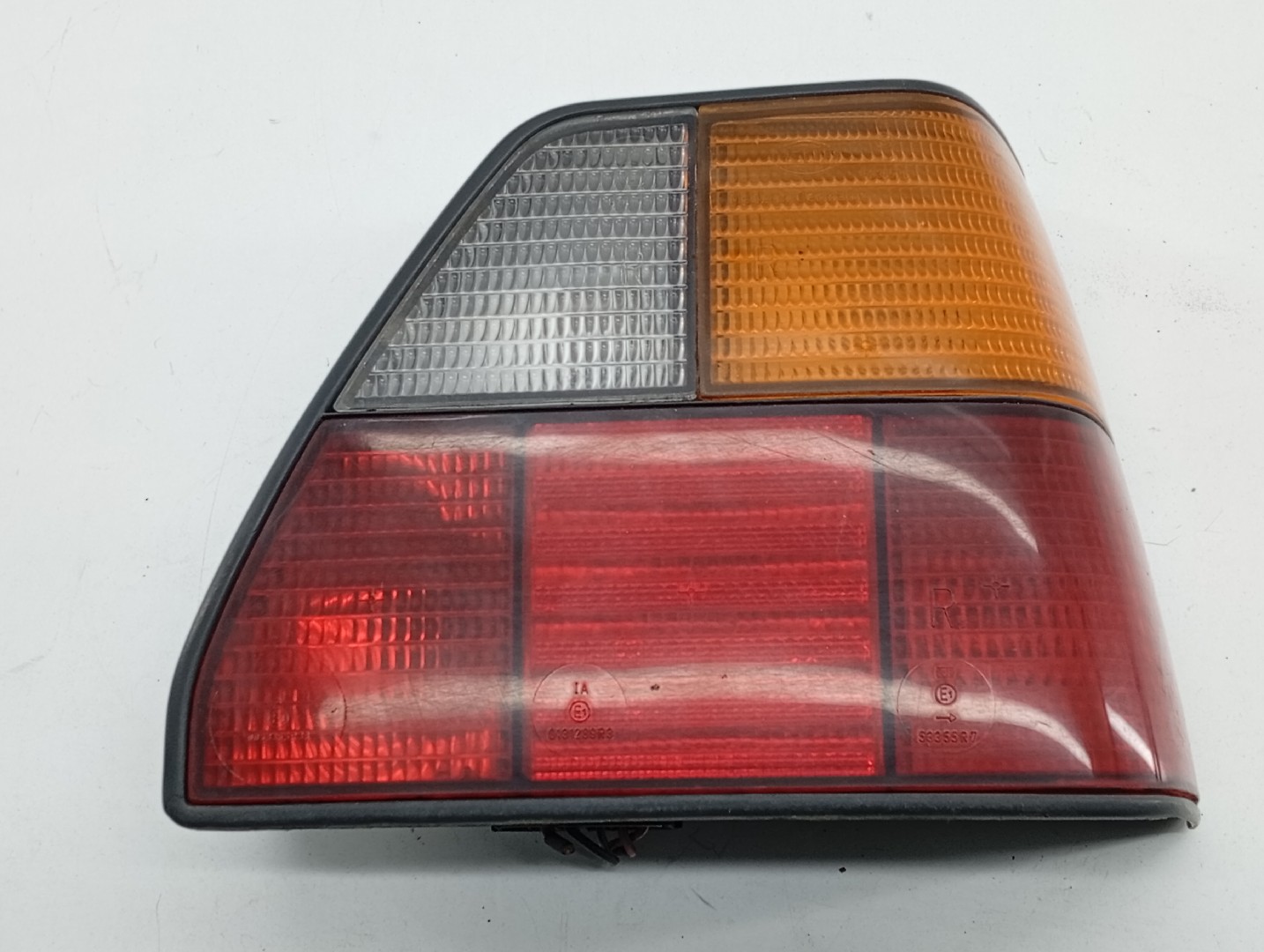 Farolim da Mala Direito VOLKSWAGEN GOLF II (19E, 1G1) | 83 - 92 Imagem-4