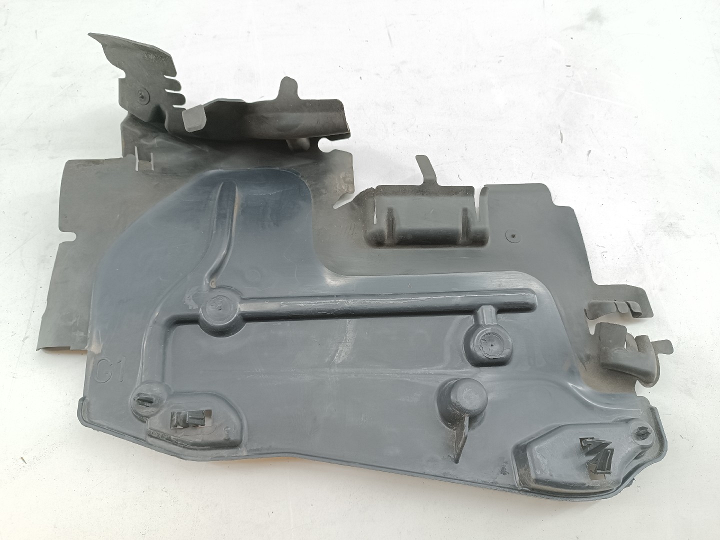 Guia de ar do radiador PEUGEOT 207 (WA_, WC_) | 06 - 15 Imagem-4
