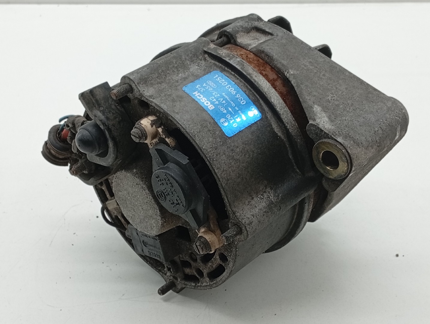 Alternador VOLKSWAGEN GOLF II (19E, 1G1) | 83 - 92 Imagem-2
