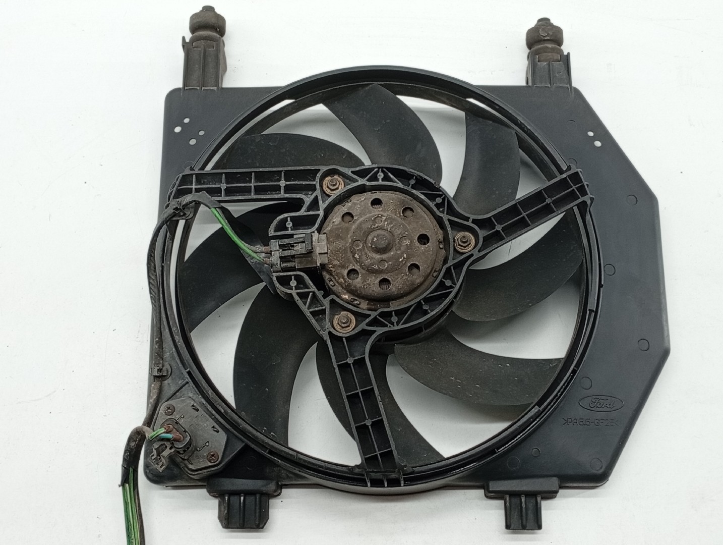Ventoinha de radiador FORD FIESTA IV (JA_, JB_) | 95 - 02