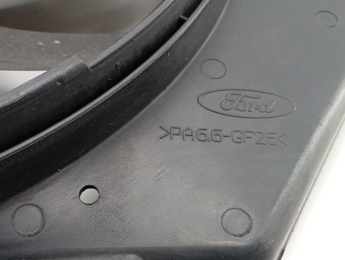 Ventoinha de radiador FORD FIESTA IV (JA_, JB_) | 95 - 02 Imagem-3