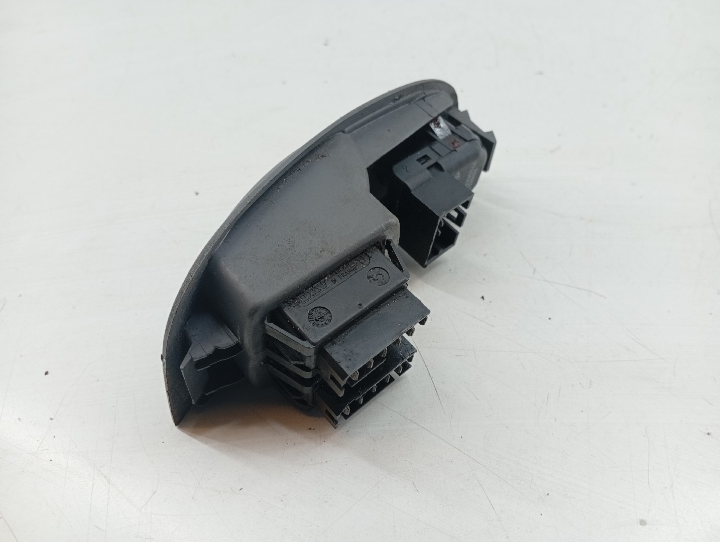 Comutador de vidro frente esquerdo RENAULT MEGANE I (BA0/1_) | 95 - 04 Imagem-5