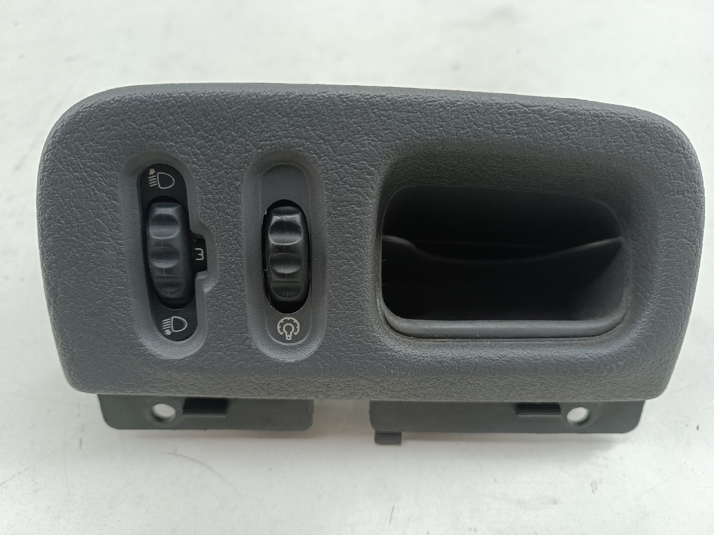Regulador de luzes RENAULT MEGANE I (BA0/1_) | 95 - 04 Imagem-5