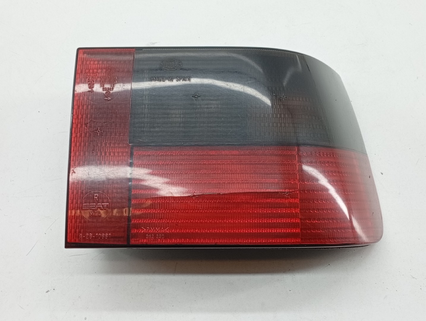 Farolim da Mala Direito SEAT IBIZA II (6K1) | 93 - 02 Imagem-2