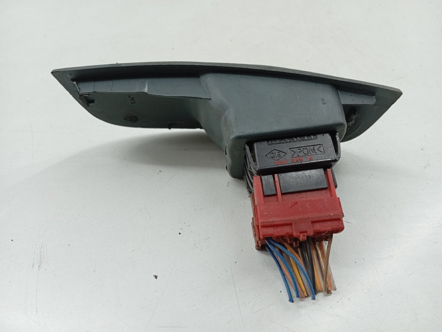 Comutador de vidro frente esquerdo RENAULT MEGANE I (BA0/1_) | 95 - 04 Imagem-3