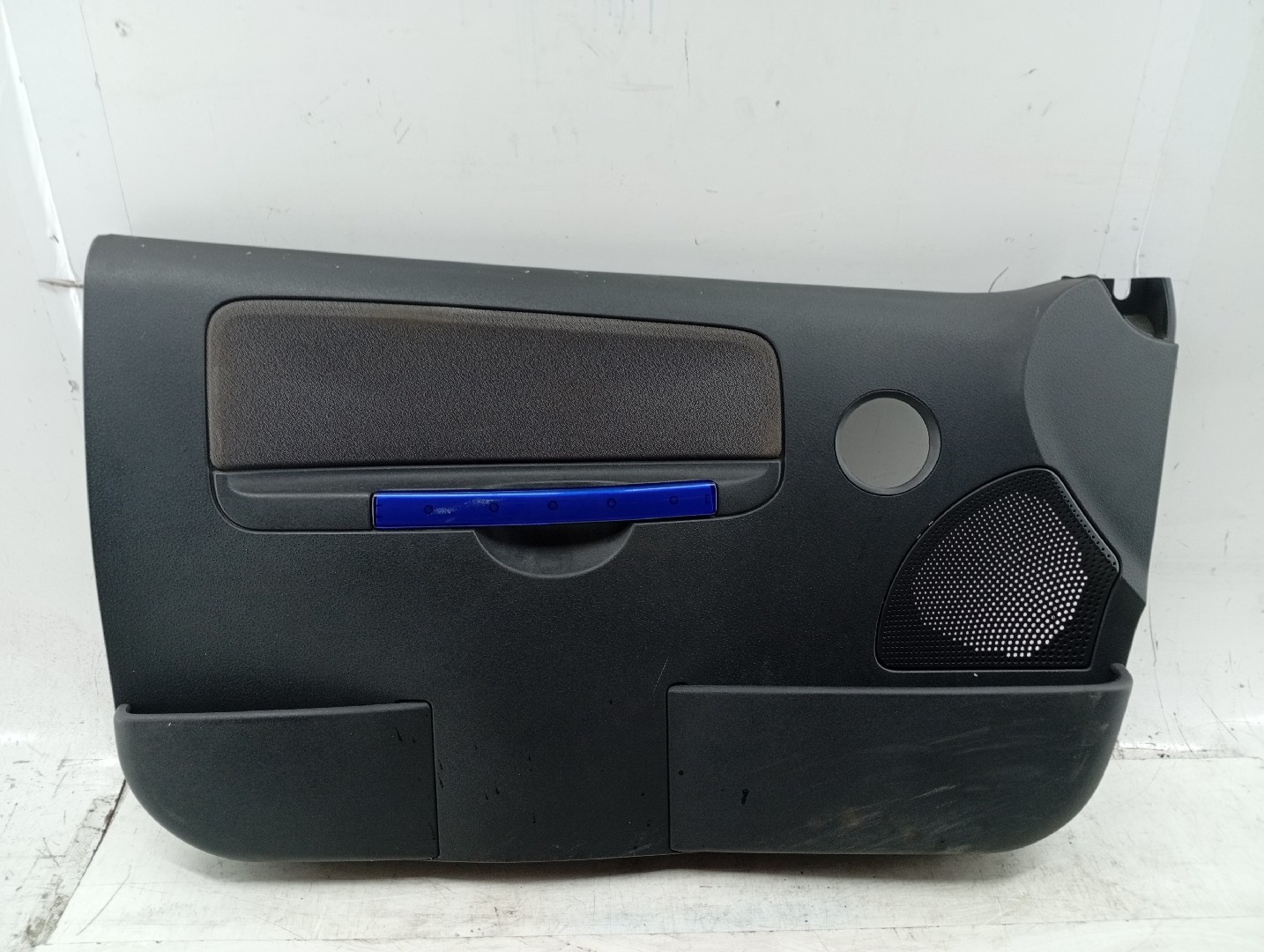 Quartela de porta frente esquerda CITROEN C2 (JM_) | 03 - 17