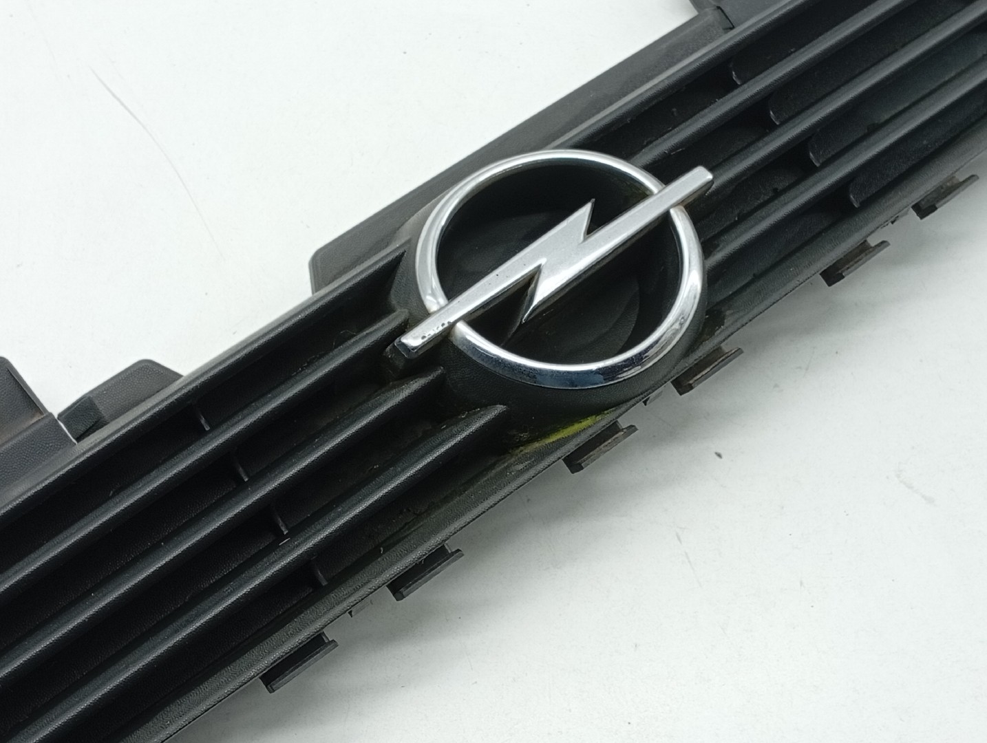 Grelha de para-choques OPEL CORSA B (S93) | 93 - 02 Imagem-1