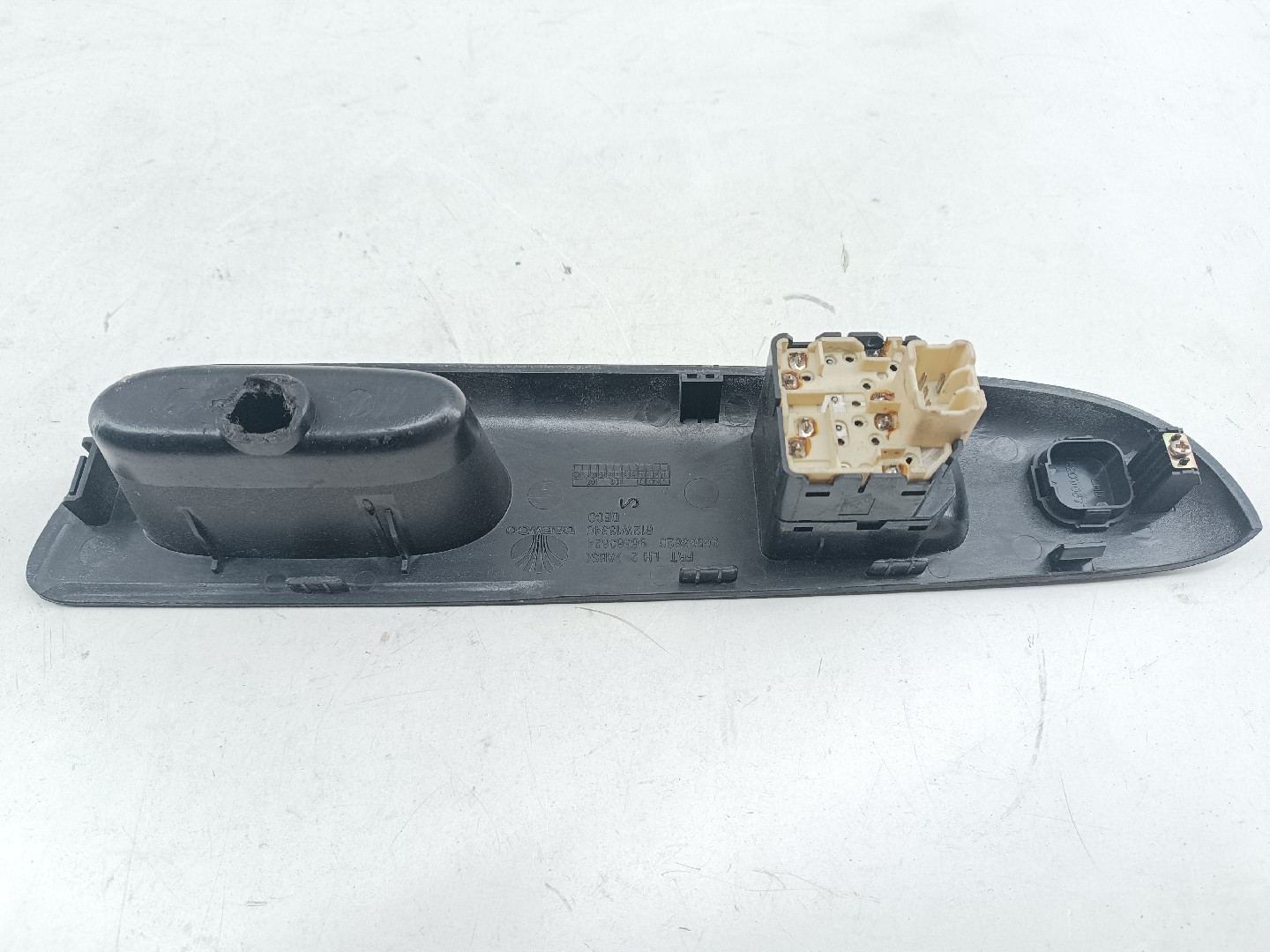 Comutador de vidro frente esquerdo DAEWOO MATIZ (M100, M150) | 98 -  Imagem-3